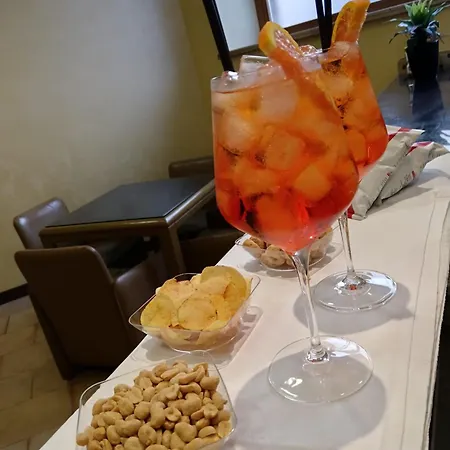 Ξενοδοχείο Milano 3*